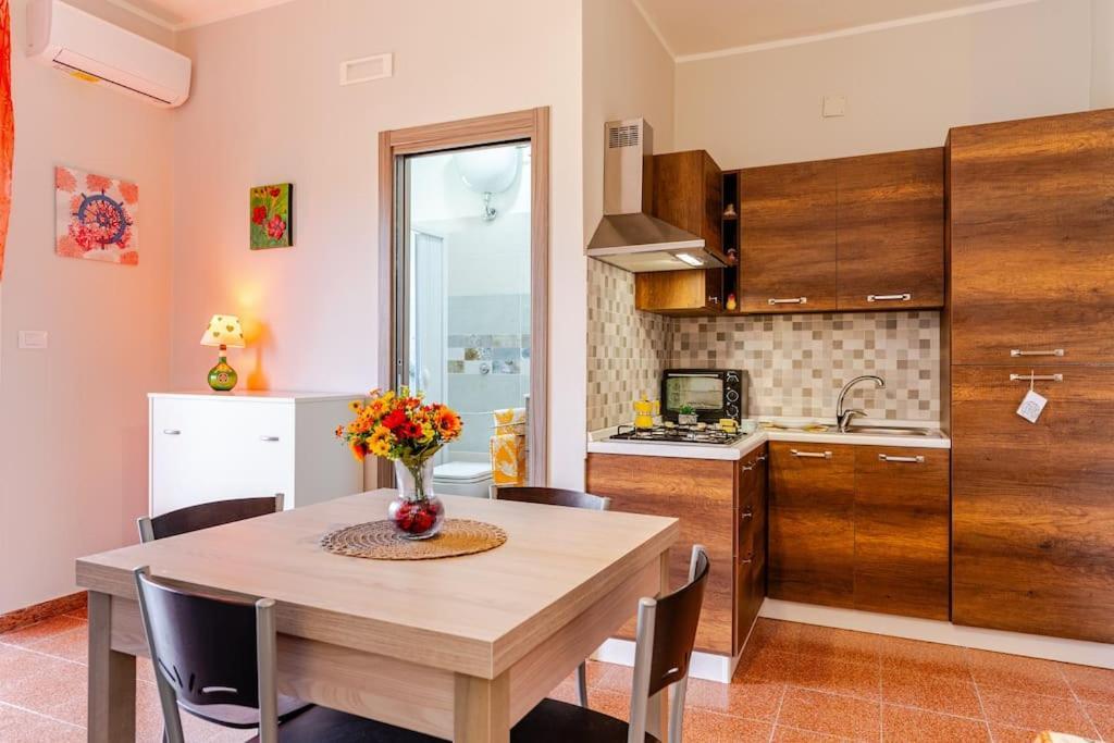Mare A 200 Mt - Casa Cuore Casello Martucci Екстериор снимка